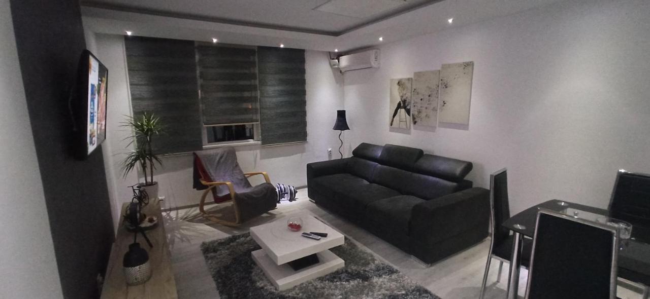 Lux Apartment 7, Parking Ni Dış mekan fotoğraf