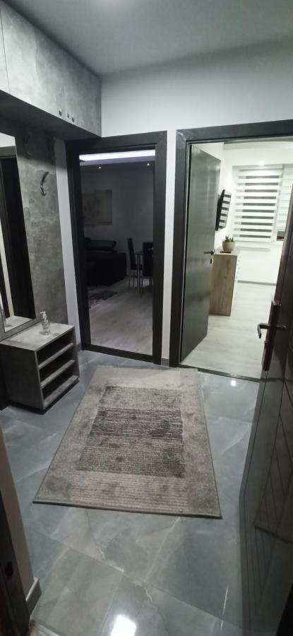Lux Apartment 7, Parking Ni Dış mekan fotoğraf